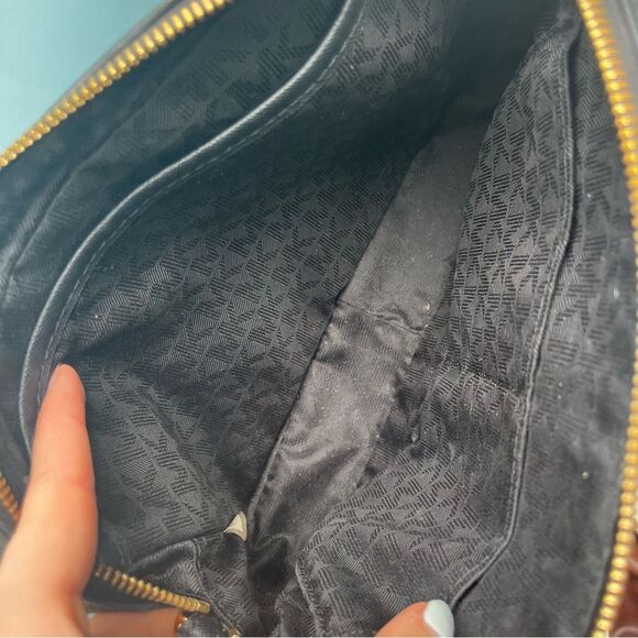 MICHAEL KORS Black Leather Saffiano Camera Bag Crossbody Chain Jet Set - Picture 7 of 9